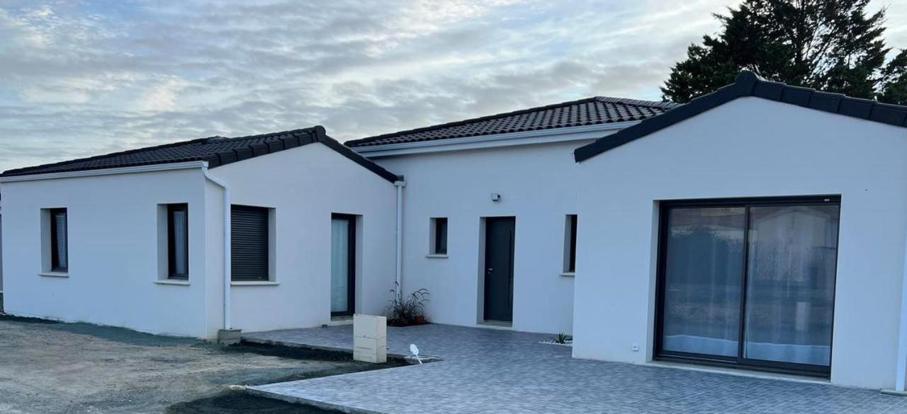 Maison Neuve De Standing 150 M2 Croix-Chapeau Εξωτερικό φωτογραφία